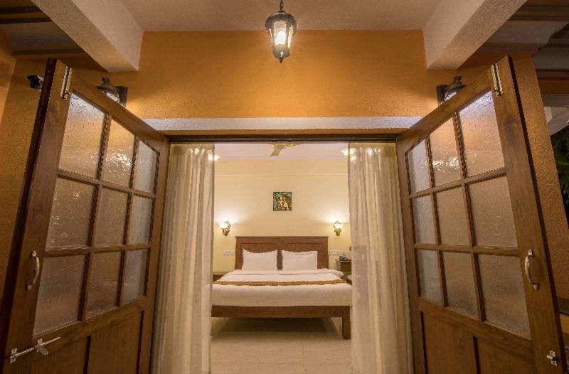 Resort Palmeiras Dourado Cansaulim Exterior foto